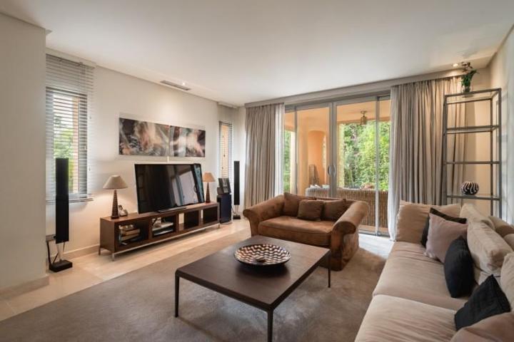 Apartamento en alquiler en Marbella, The Golden Mile photo 0