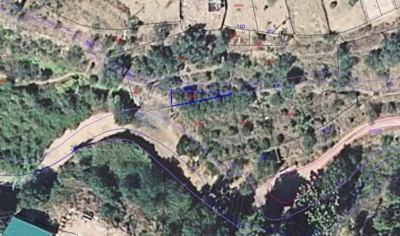 Terreno en venta en Serra, Serra photo 0