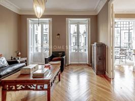 Piso en alquiler en Madrid, Recoletos photo 0