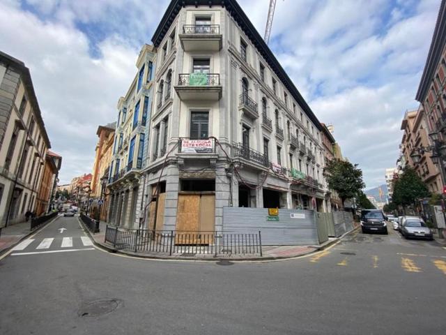 Local comercial en alquiler en Oviedo, Centro photo 0