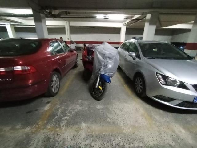 Garaje en venta en Zaragoza photo 0