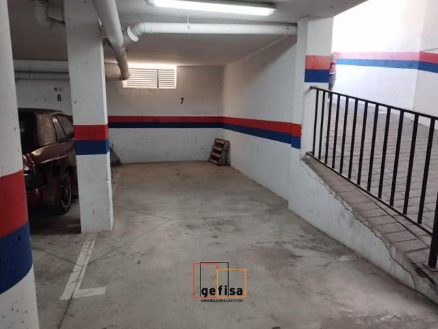 Garaje en venta en Valdepeñas, Convento photo 0