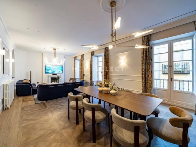 Piso en alquiler en Madrid, Universidad - Malasaña photo 0