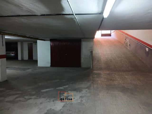 Garaje en venta en Valdepeñas, Buena photo 0