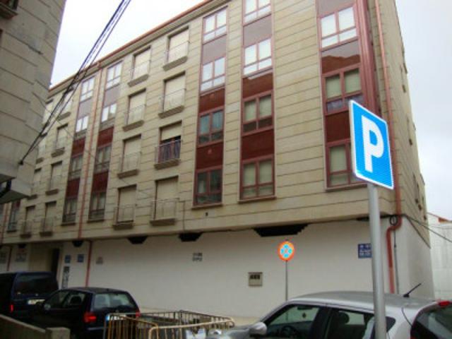 Local comercial en alquiler en Marín, Marin photo 0