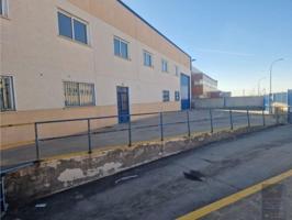 Nave industrial en alquiler en Casarrubios del Monte, Casarrubios Del Monte photo 0