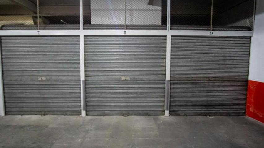 Garaje en venta en Elda, Av. acacias photo 0