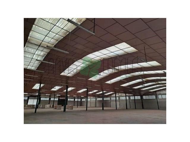 Nave industrial en alquiler en Ocaña photo 0
