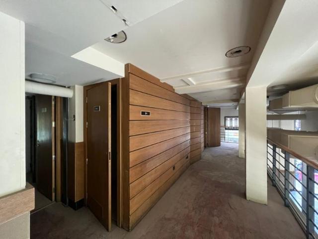 Local comercial en alquiler en Sevilla photo 0