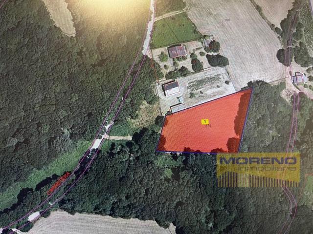 Terreno en venta en Sarria photo 0