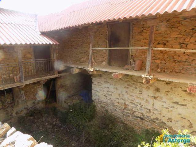 Casa en venta en Lucillo, Boisan photo 0