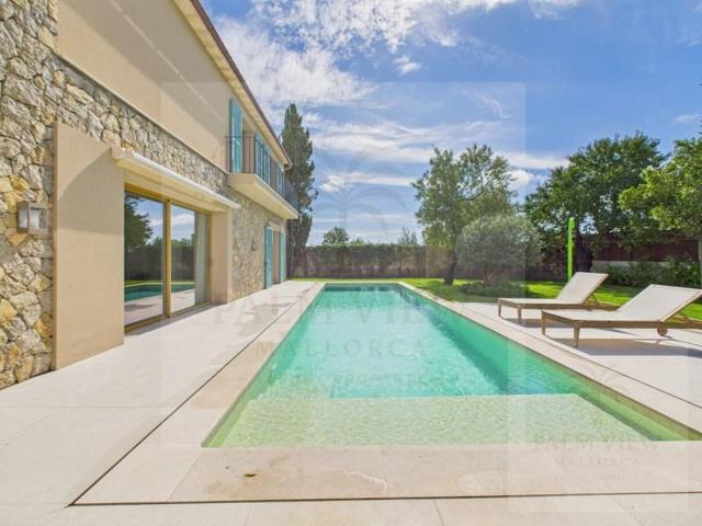 Casa con terreno en alquiler en Calvia photo 0