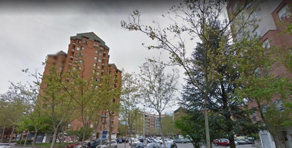 Garaje en venta en Vitoria-Gasteiz, Iturritxu photo 0