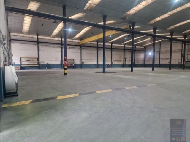 Nave industrial en alquiler en Casarrubios del Monte, Casarrubios Del Monte photo 0