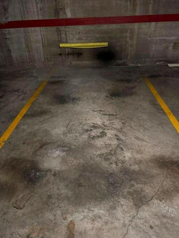 Garaje en venta en L'Hospitalet de Llobregat, Centro photo 0