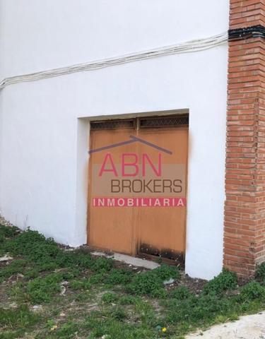 Local comercial en venta en Albaida, Albaida photo 0