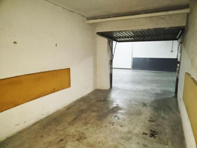 Garaje en venta en Valdepeñas, Barrio de los Llanos photo 0