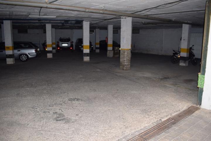Garaje en venta en Puerto Real, Centro photo 0
