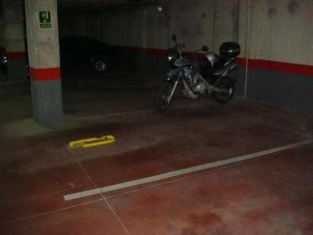 Garaje en venta en Bormujos, Bormujos photo 0