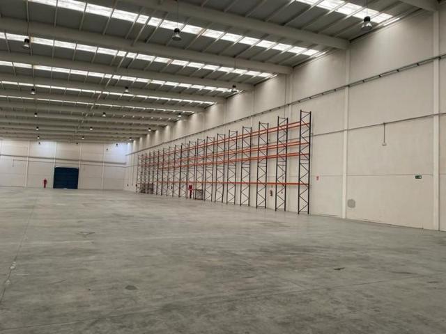 Nave industrial en alquiler en Casarrubios del Monte, Casarrubios Del Monte photo 0