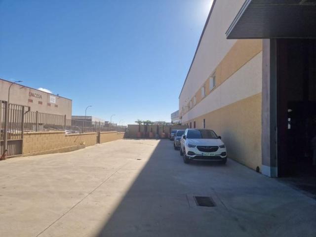 Nave industrial en alquiler en Casarrubios del Monte, Casarrubios Del Monte photo 0