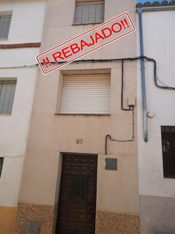 Casa en venta en Huete, Huete photo 0