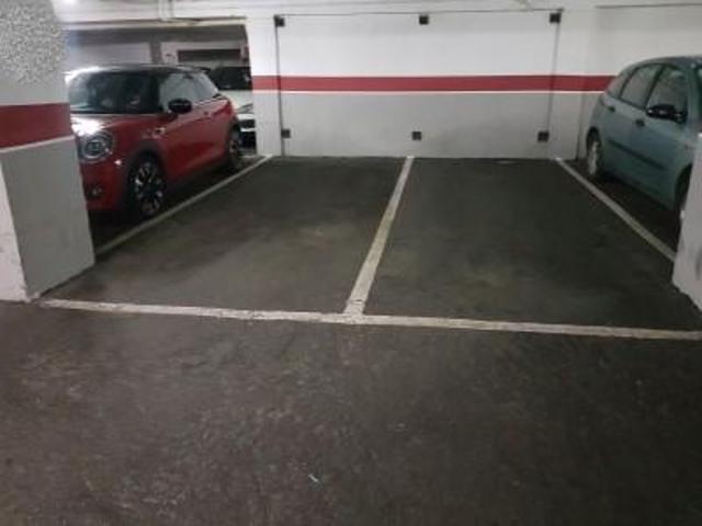 Garaje en venta en Oviedo, Centro - Degrain photo 0