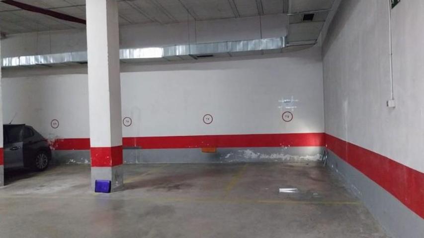 Garaje en venta en Jaén, Universidad photo 0