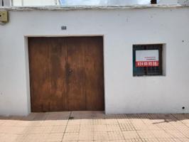 Garaje en venta en Granja de Torrehermosa, Granja De Torrehermosa photo 0