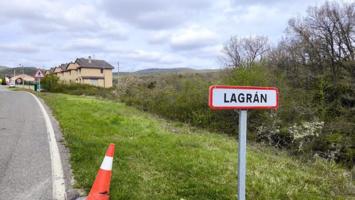 Terreno en venta en Cillaperlata, Lagran photo 0