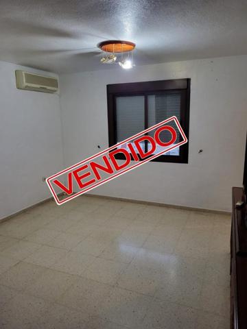 Piso en venta en Azuaga, Azuaga photo 0