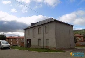 Casa en venta en Brazuelo, Combarros photo 0