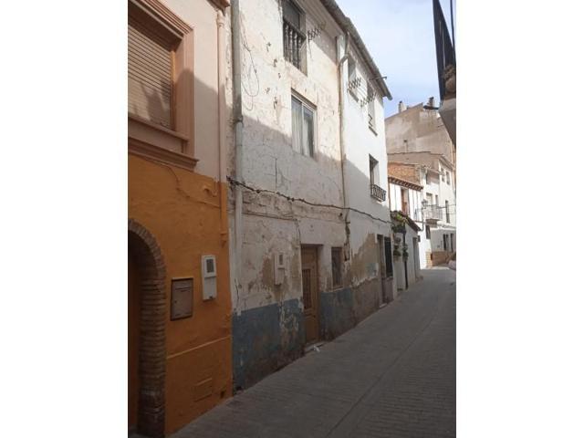 Casa en venta en Utiel photo 0