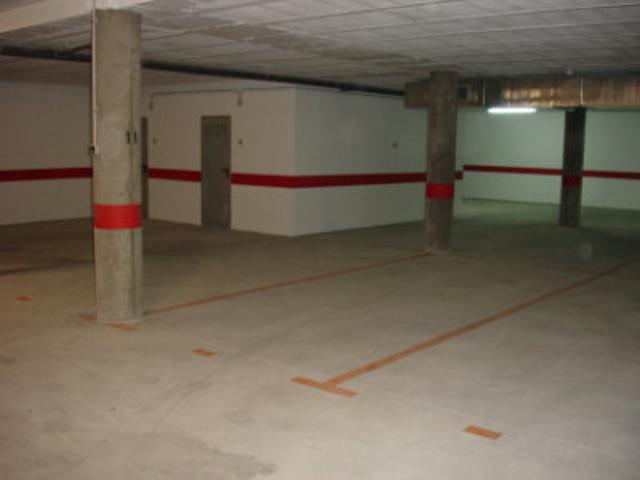 Garaje en venta en Mairena del Alcor, Centro photo 0