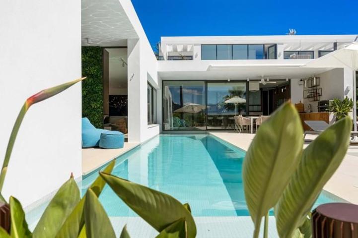 Chalet en alquiler en Benahavís, Benahavis photo 0