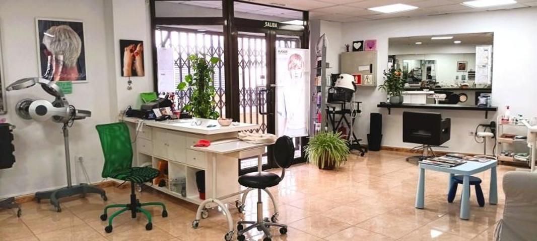 Local comercial en venta en Llucmajor, Arenal De Llucmajor photo 0