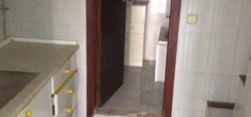 Piso en venta en Algeciras, Bajadilla photo 0