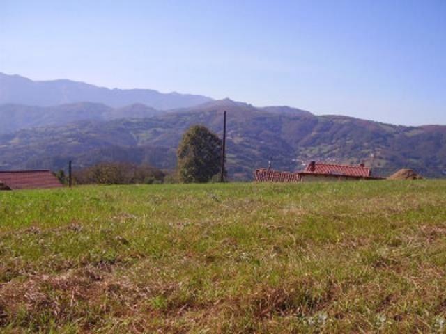 Terreno en venta en Mieres, Mieres photo 0