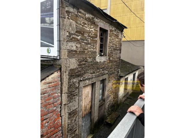 Casa en venta en Sarria photo 0