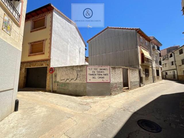 Terreno en venta en Candeleda photo 0