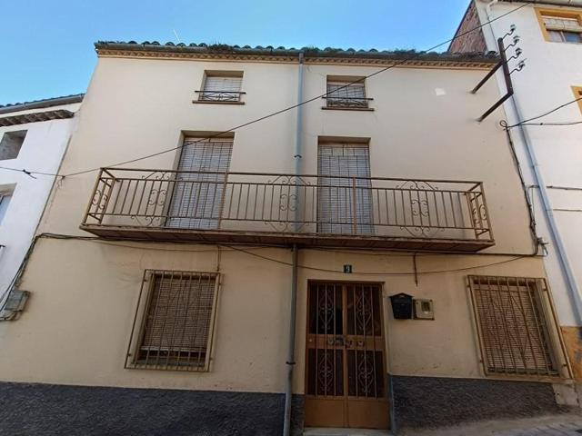 Adosada en venta en Villanueva del Arzobispo, Villanueva del arzobispo photo 0
