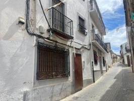 Casa en venta en Ibros, Ibros photo 0