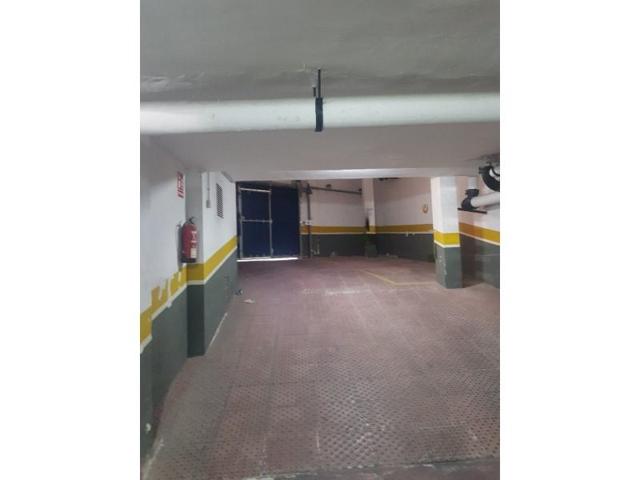 Garaje en venta en Cádiz photo 0