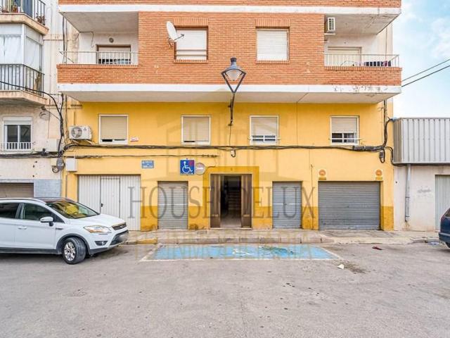 Piso en venta en Elda photo 0