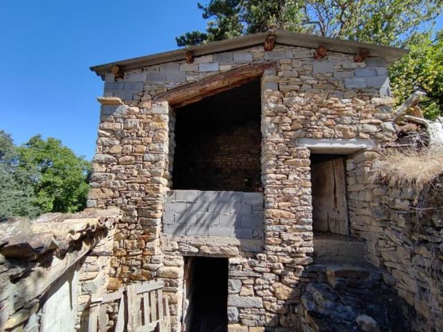 Casa en venta en Foradada del Toscar, Fueva (La) photo 0