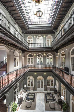 Edificio en alquiler en Sevilla, Centro - Santa Cruz - Catedral photo 0