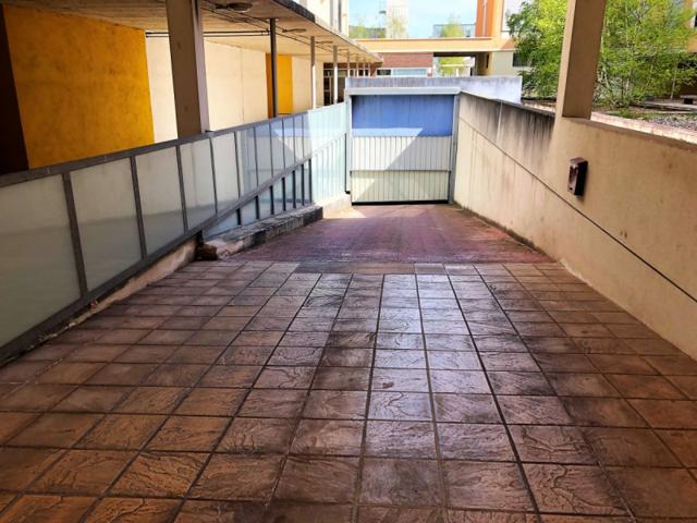 Garaje en venta en Vitoria-Gasteiz, Zabalgana photo 0