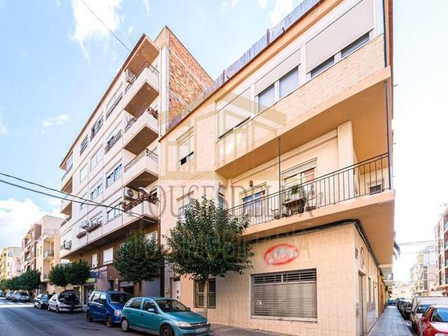 Piso en venta en Elda photo 0