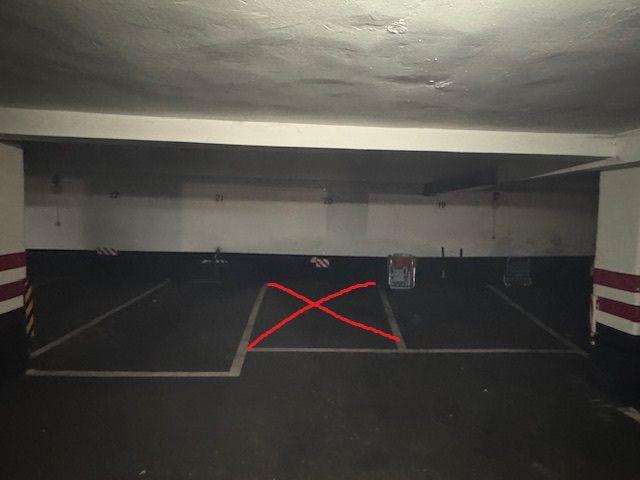 Garaje en venta en Gijón, Centro photo 0