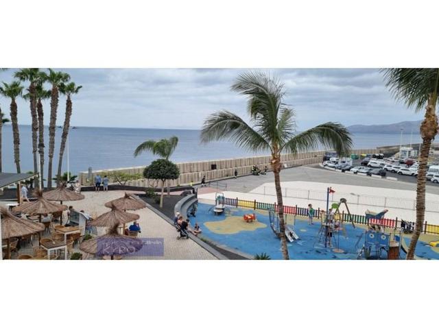 Local comercial en alquiler en Tías photo 0